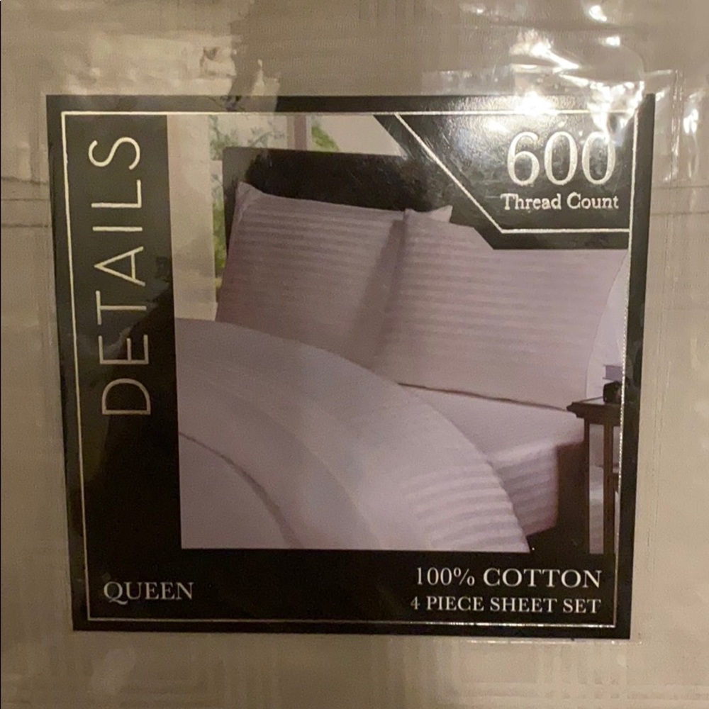 NWT 4 piece queen sheet set